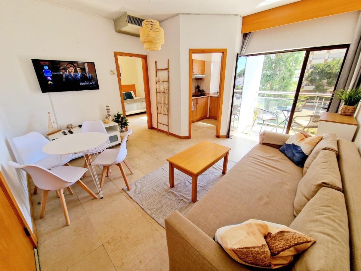Zarco - Cosy Apartment In Vilamoura With A Balcony With View To The 2 Swimming Pools - Near The Beach & The Marina Quarteira Exterior foto